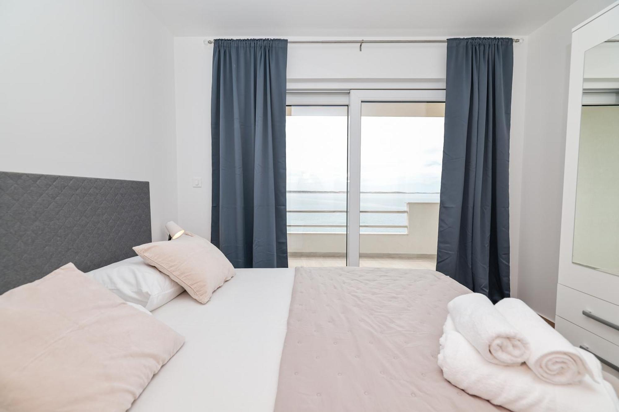 Beachfront Apartments Tic With Seaview Miletici Exterior foto
