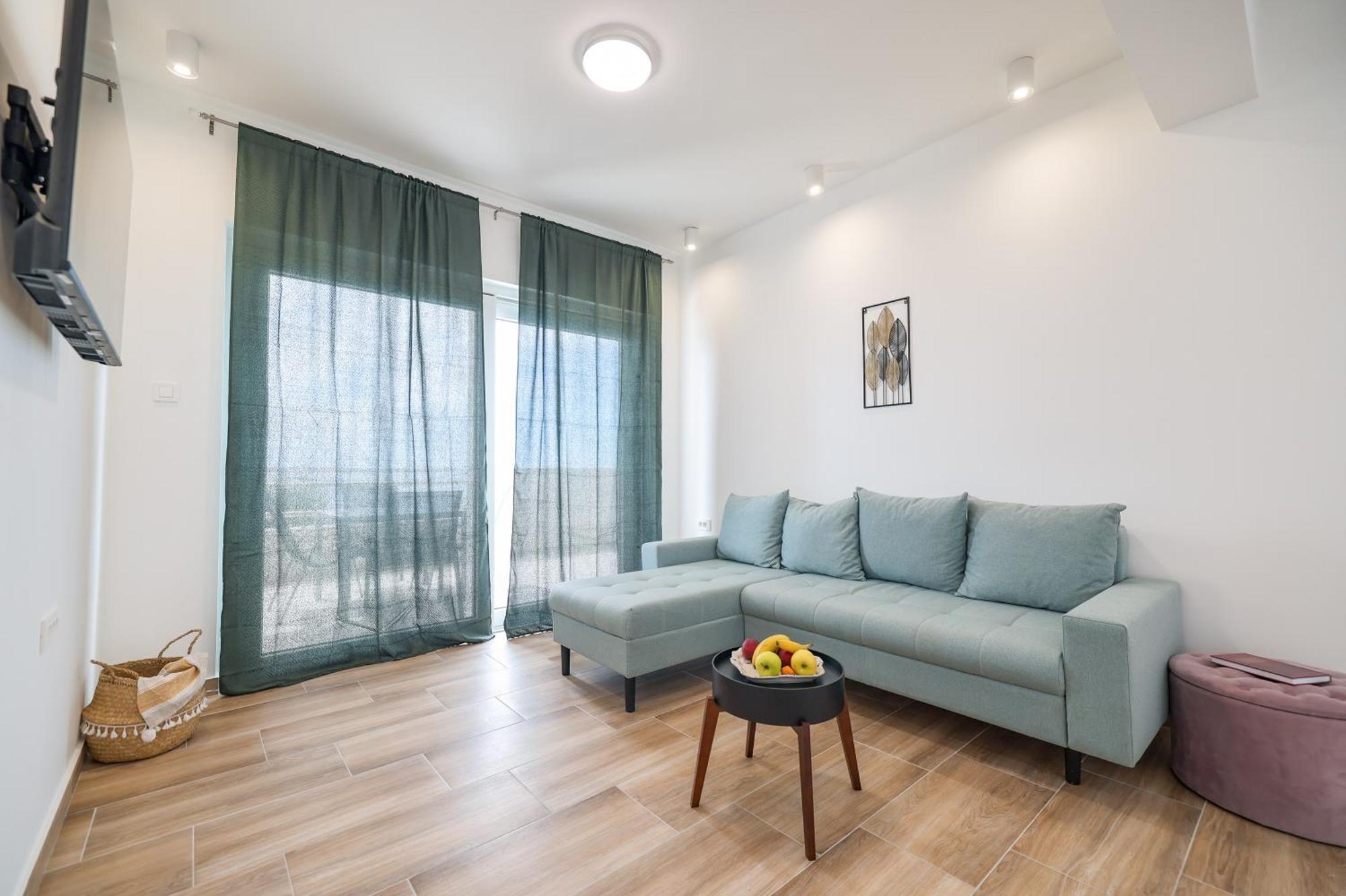 Beachfront Apartments Tic With Seaview Miletici Exterior foto